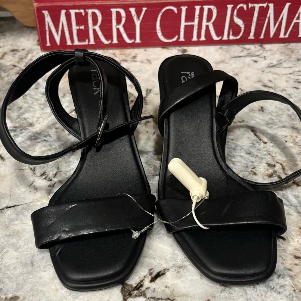 Nordstrom Rack Faux Leather Black Landry Sandal Size 5